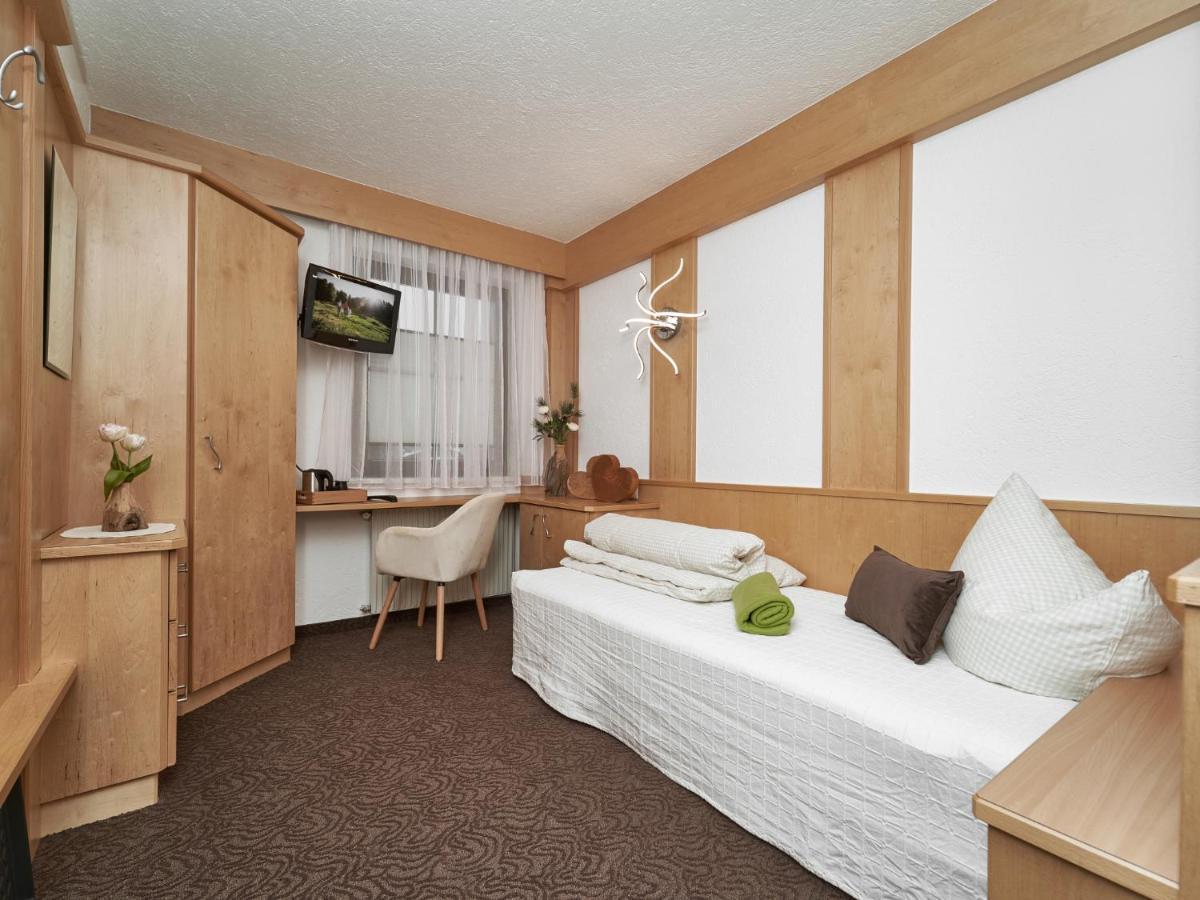 Hotel Felsenstueberl 索尔登 外观 照片