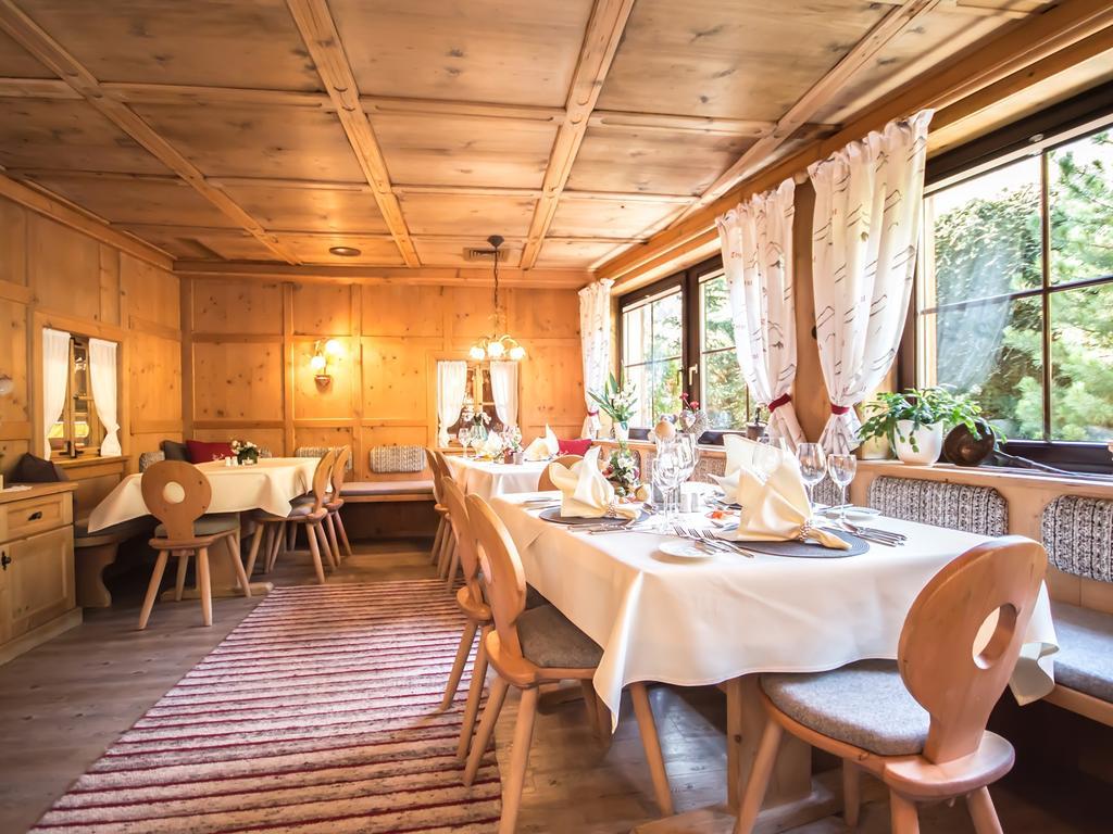 Hotel Felsenstueberl 索尔登 外观 照片