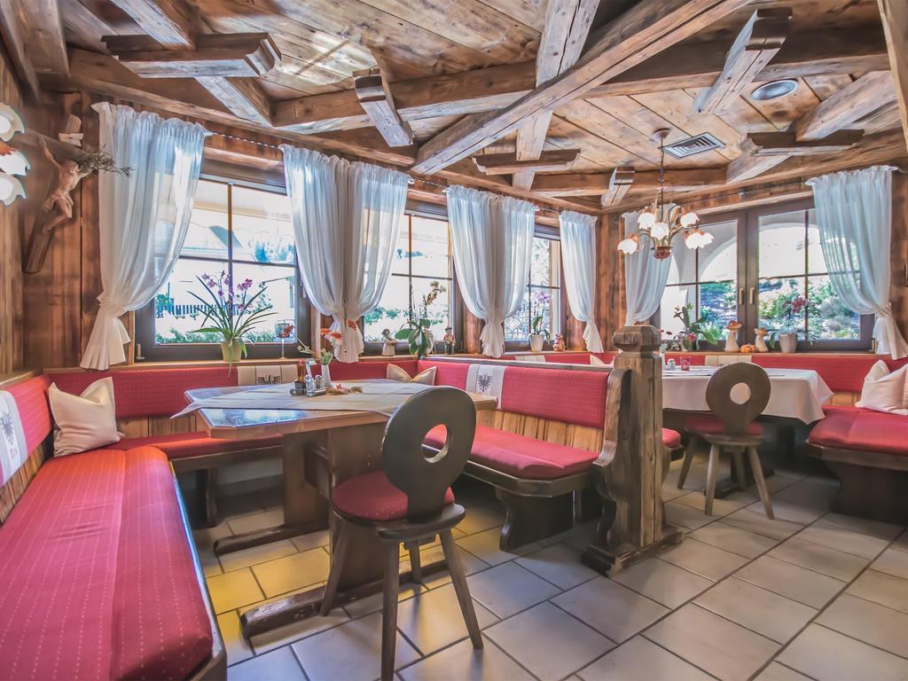 Hotel Felsenstueberl 索尔登 外观 照片