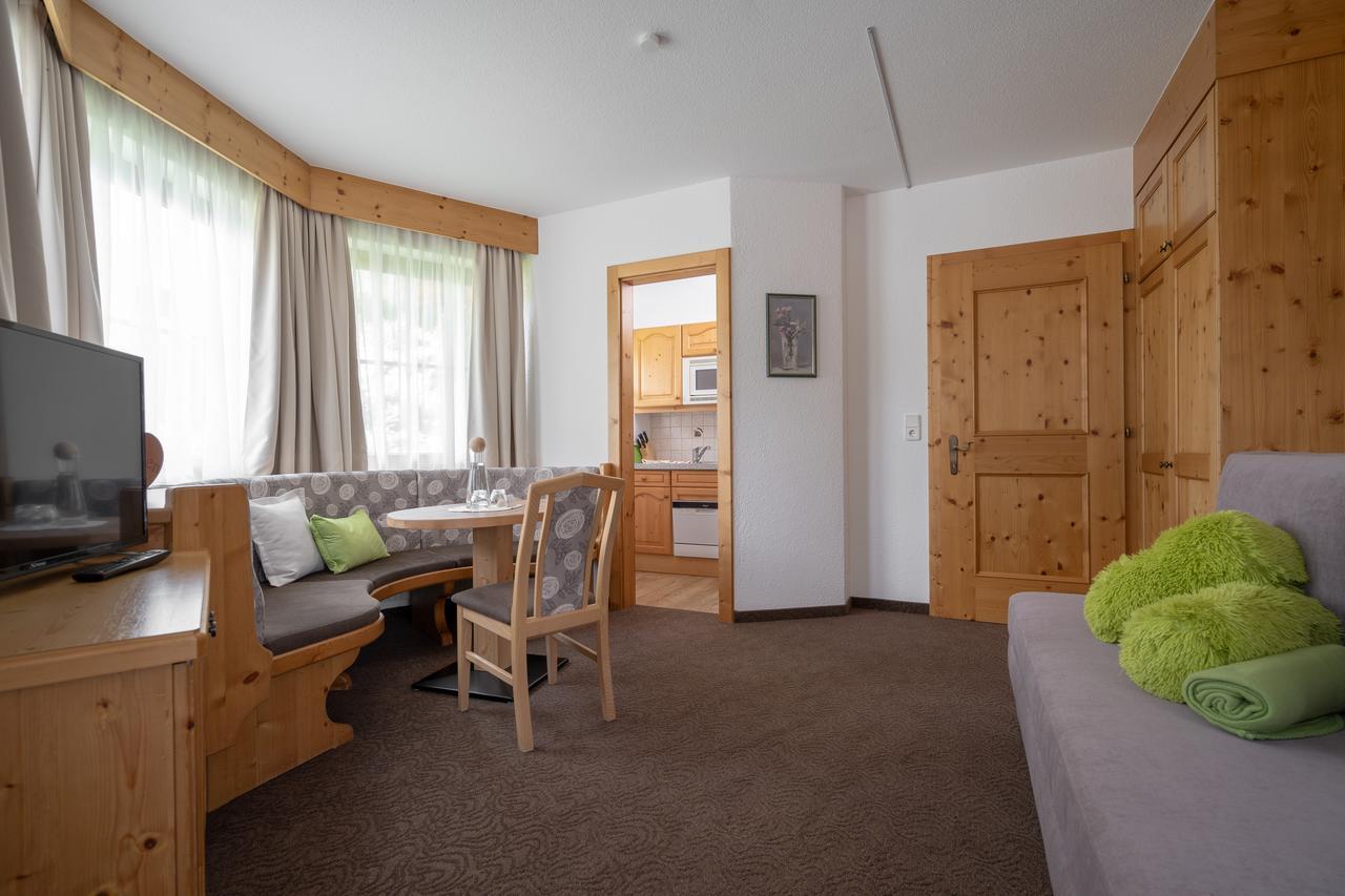 Hotel Felsenstueberl 索尔登 外观 照片